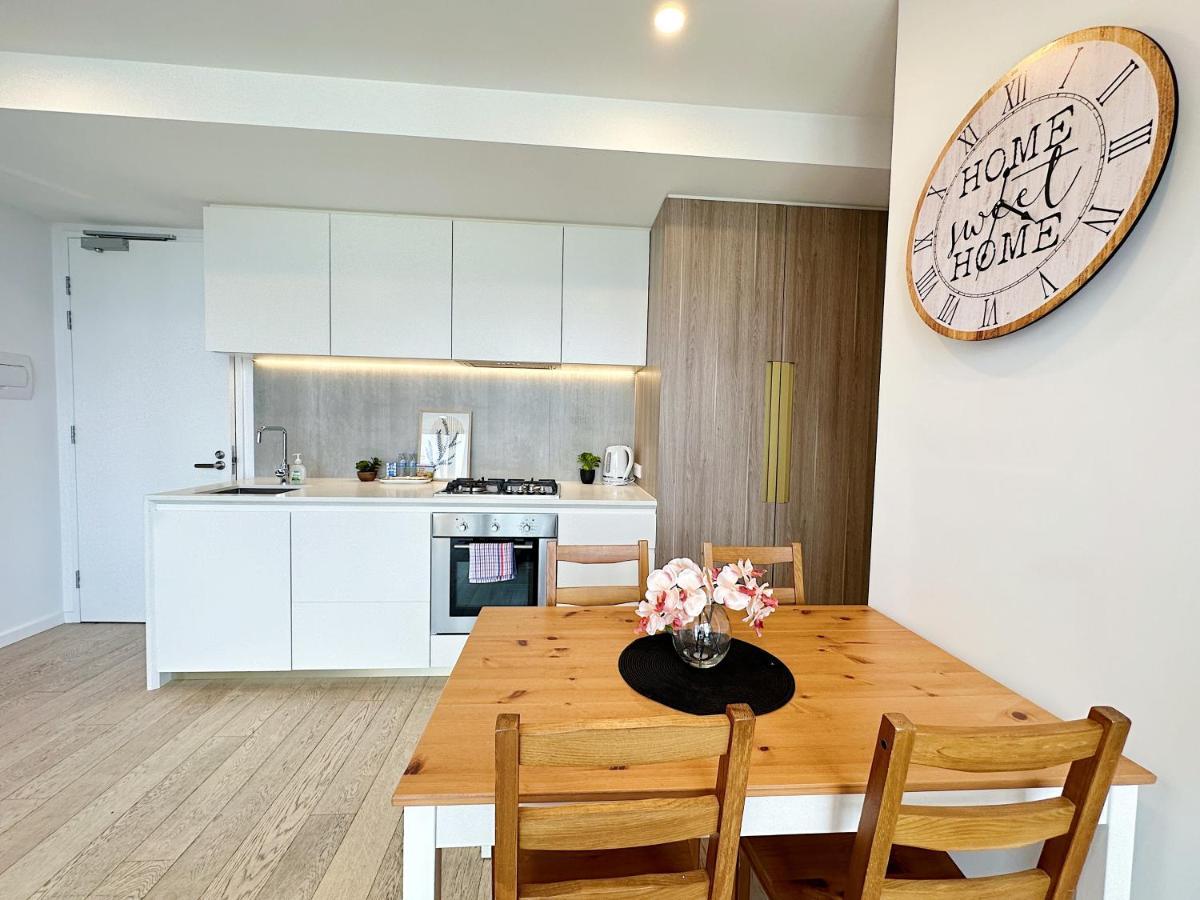 Beautiful Skyview Cbd Highrise 3Beds With Carpark Available Apartment Melbourne Luaran gambar