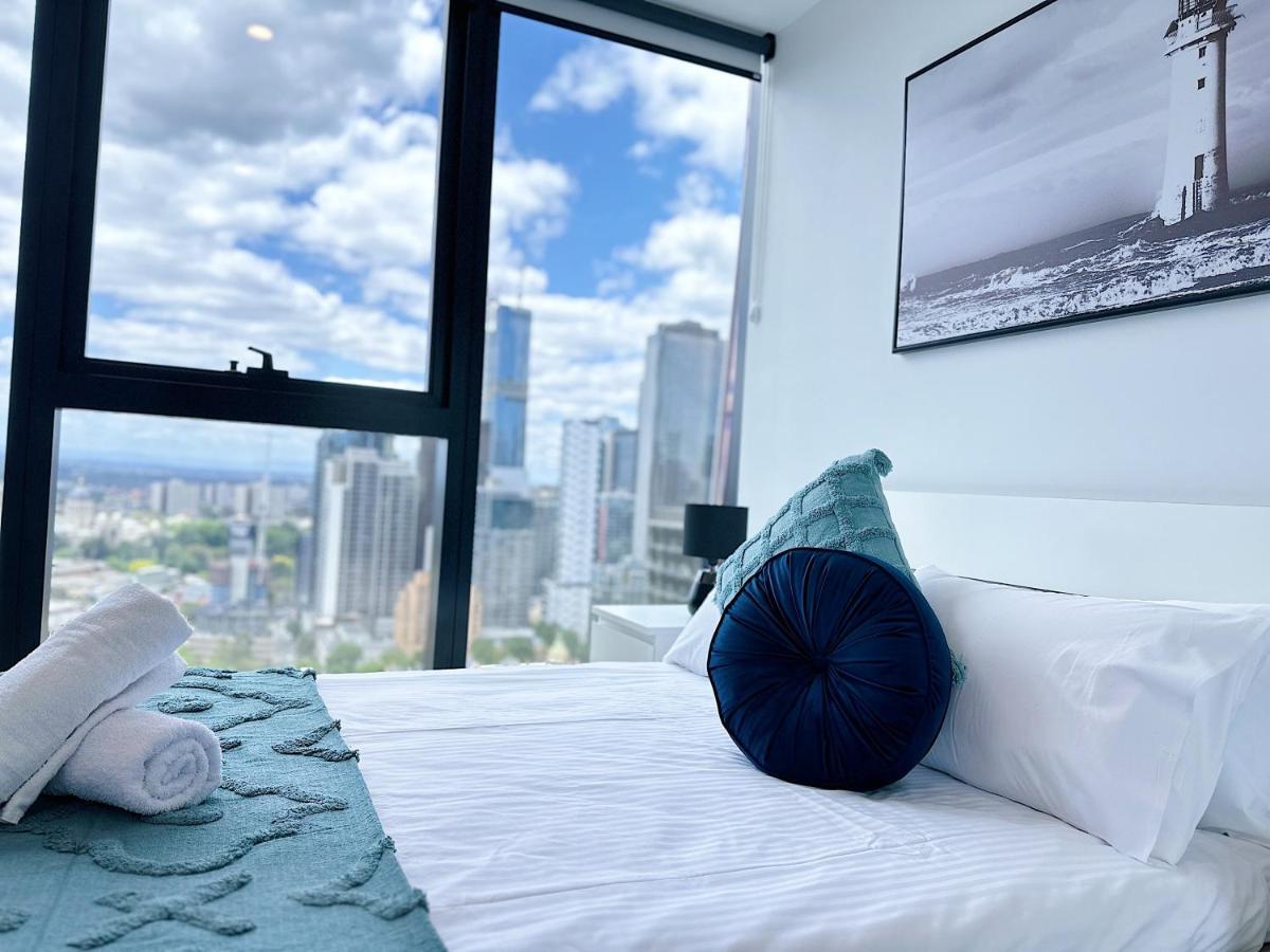 Beautiful Skyview Cbd Highrise 3Beds With Carpark Available Apartment Melbourne Luaran gambar