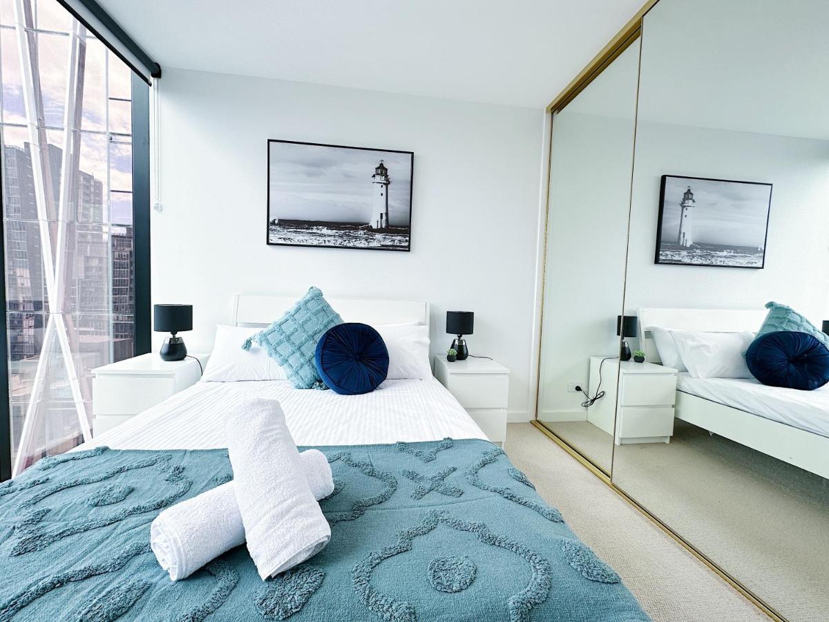 Beautiful Skyview Cbd Highrise 3Beds With Carpark Available Apartment Melbourne Luaran gambar