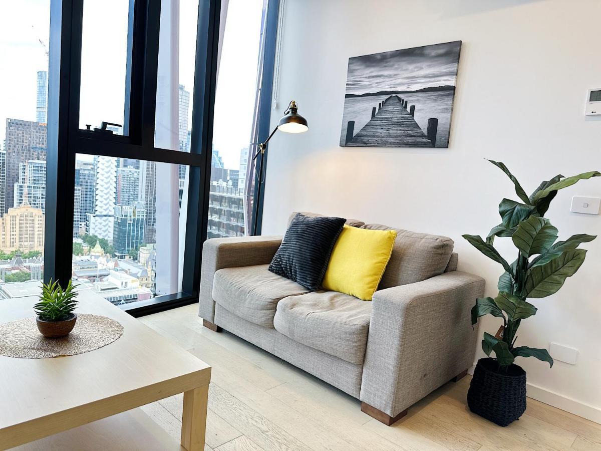 Beautiful Skyview Cbd Highrise 3Beds With Carpark Available Apartment Melbourne Luaran gambar