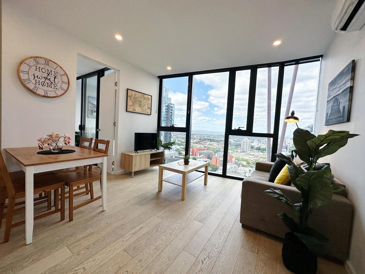 Beautiful Skyview Cbd Highrise 3Beds With Carpark Available Apartment Melbourne Luaran gambar