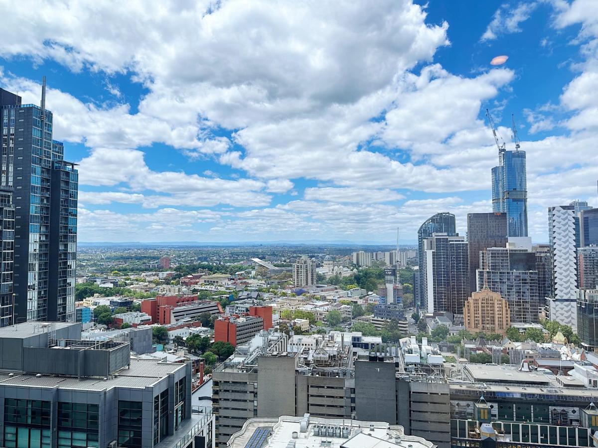 Beautiful Skyview Cbd Highrise 3Beds With Carpark Available Apartment Melbourne Luaran gambar