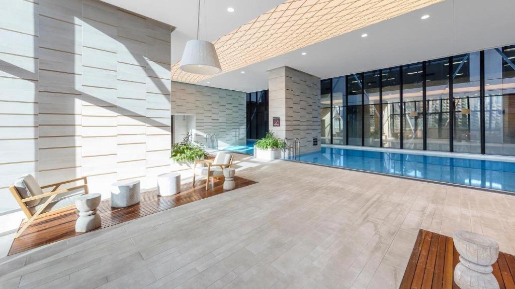 Beautiful Skyview Cbd Highrise 3Beds With Carpark Available Apartment Melbourne Luaran gambar