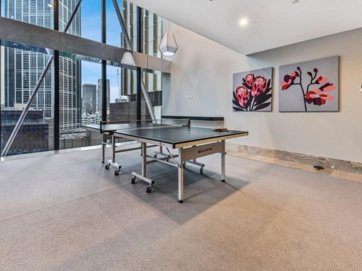 Beautiful Skyview Cbd Highrise 3Beds With Carpark Available Apartment Melbourne Luaran gambar